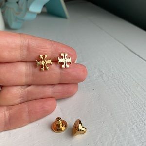 Tory Burch gold “T” earrings